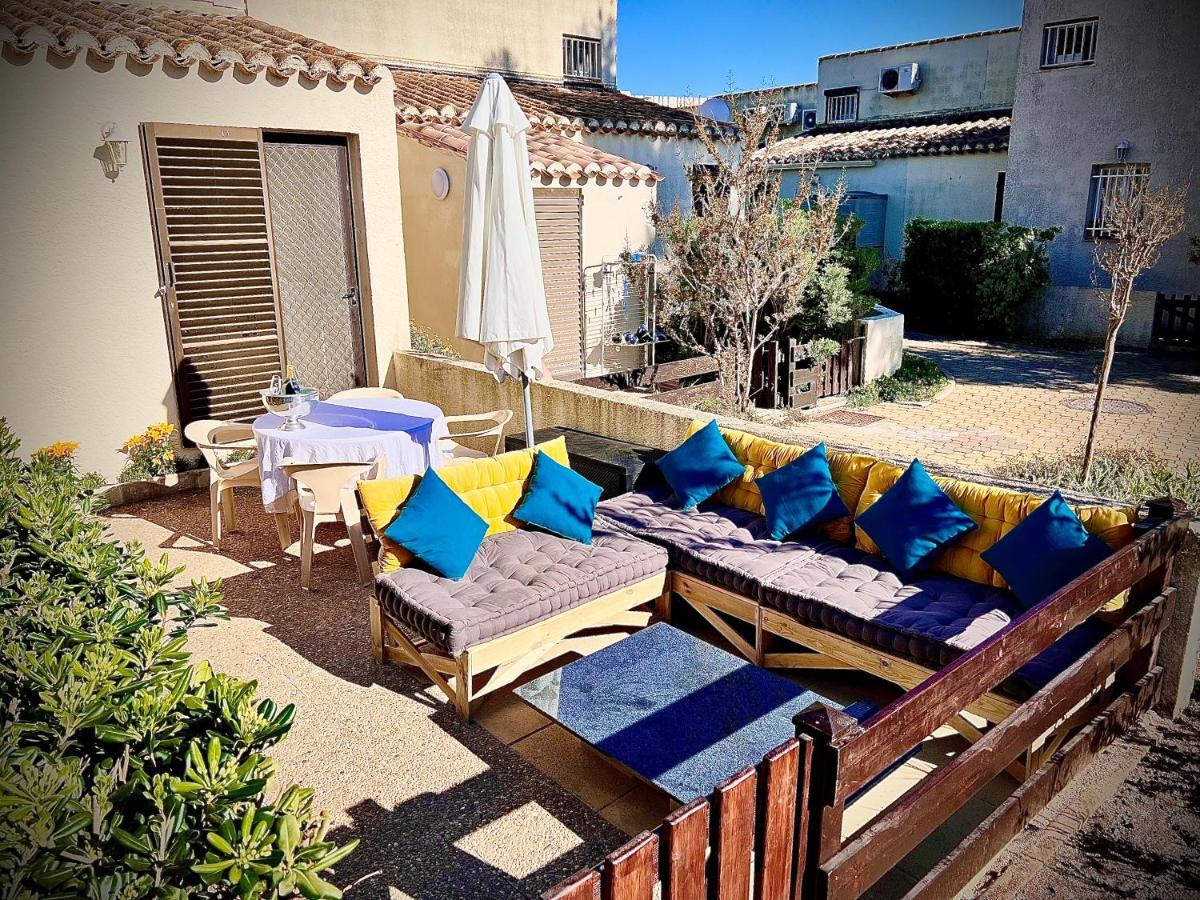 Cozy Studio Avec Terrasse Au Village Naturiste Cap Agde Exterior photo