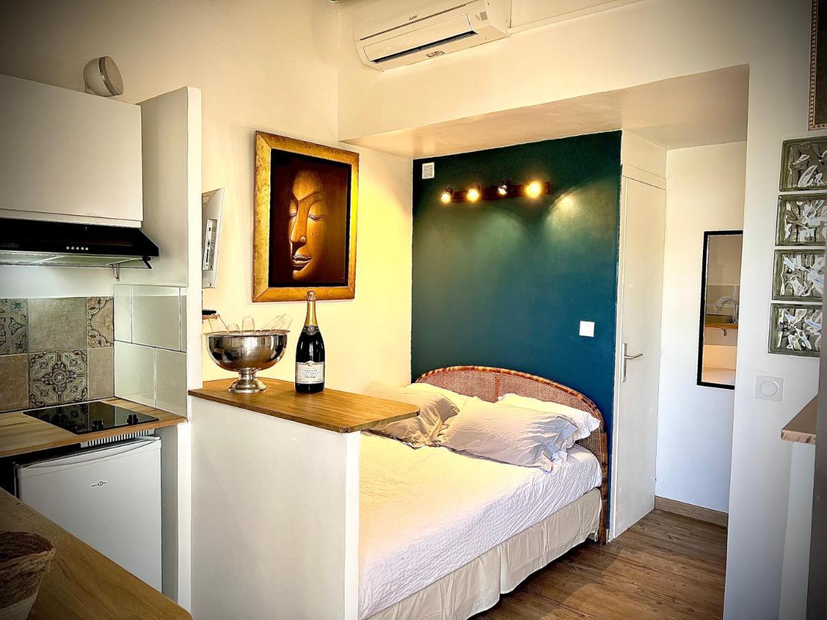Cozy Studio Avec Terrasse Au Village Naturiste Cap Agde Exterior photo